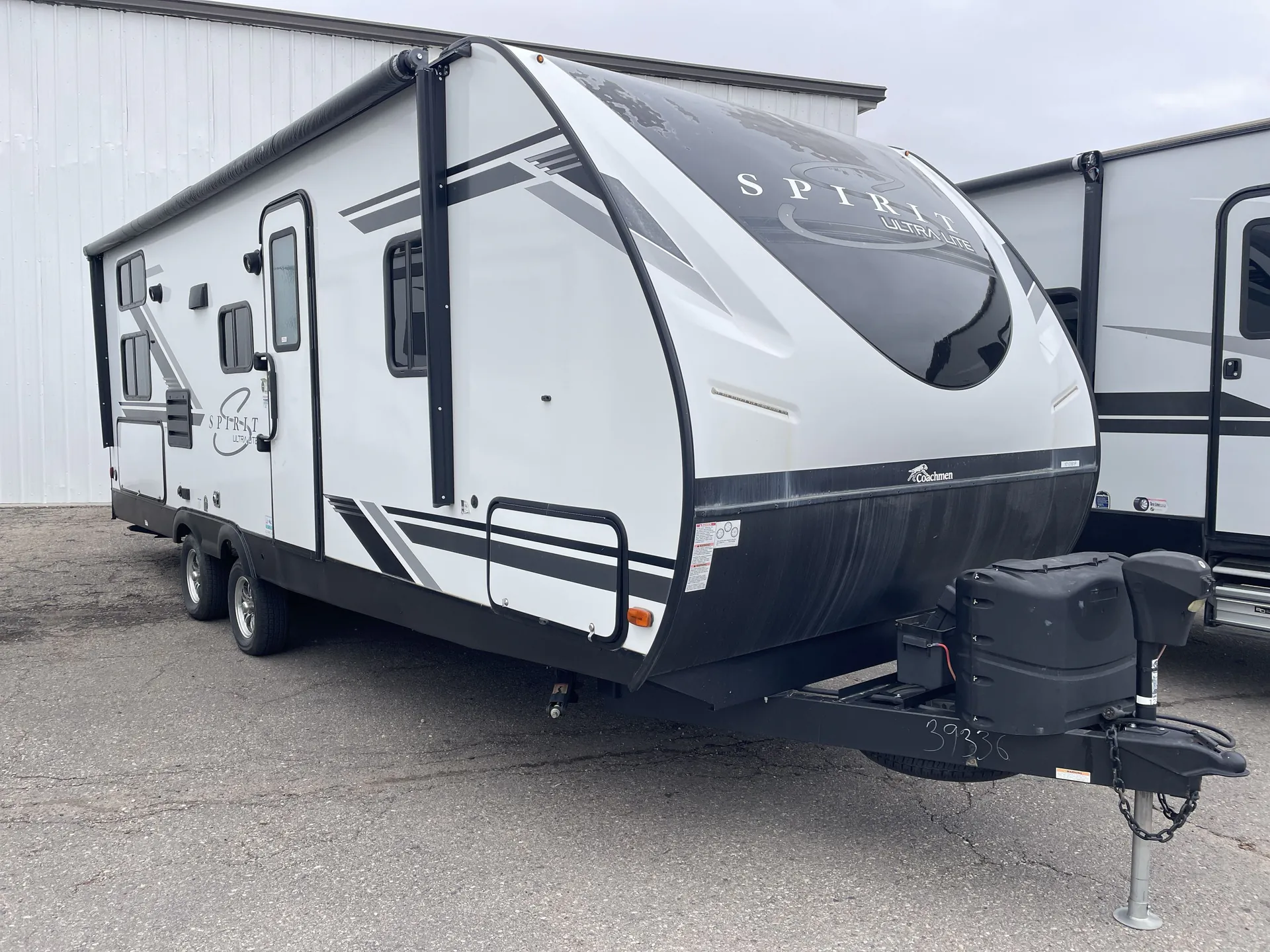 2021 Coachmen Northern Spirit Ultra Lite 2454BH - Photo 2