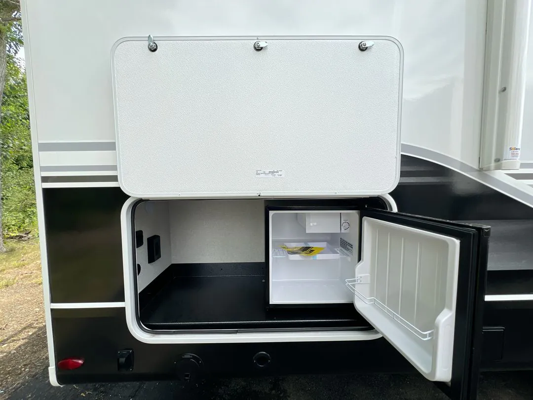 2026 Jayco Eagle HT 29DDB - Photo 3