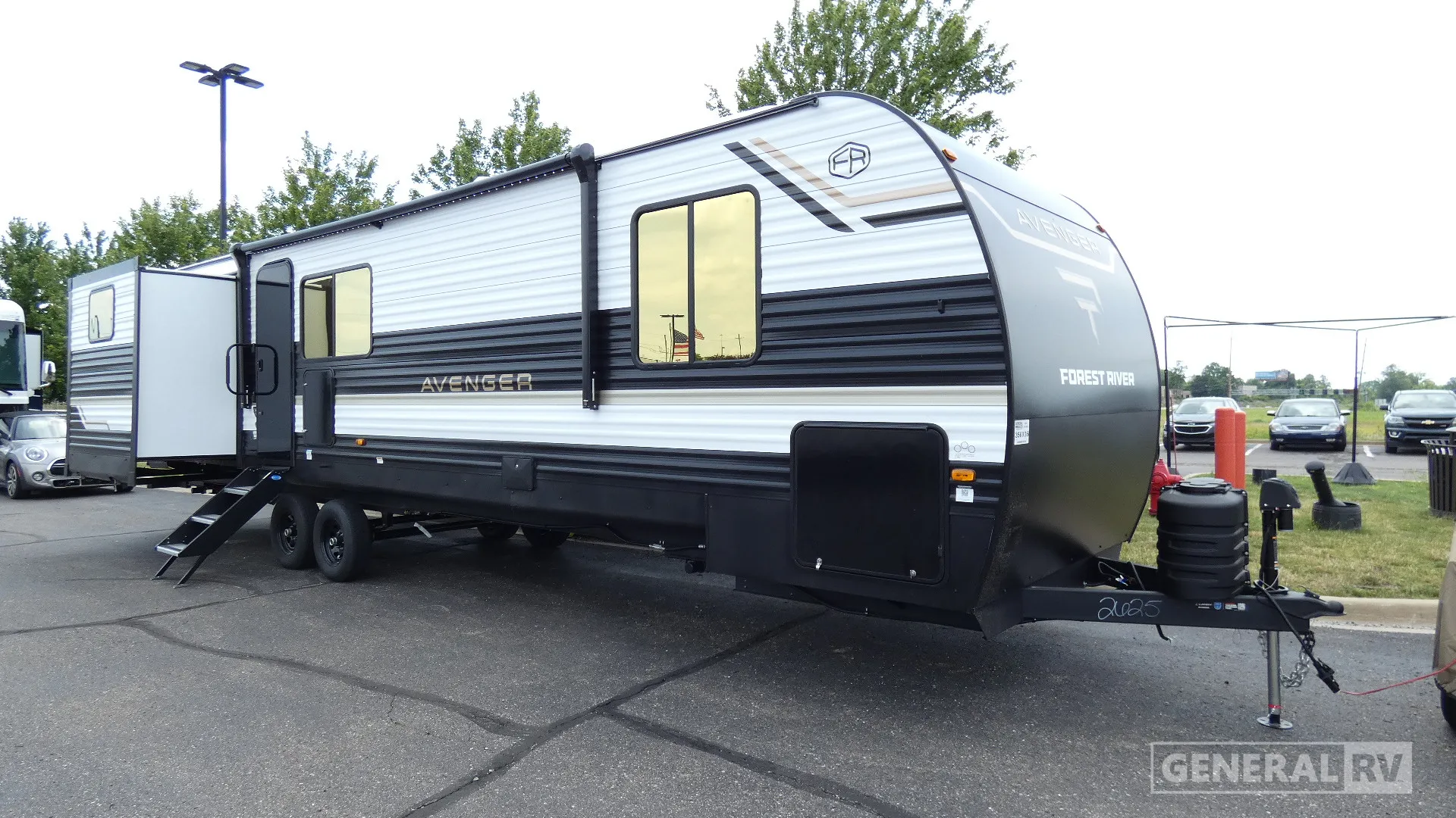2027 Prime Time RV Avenger 30PO - Photo 2