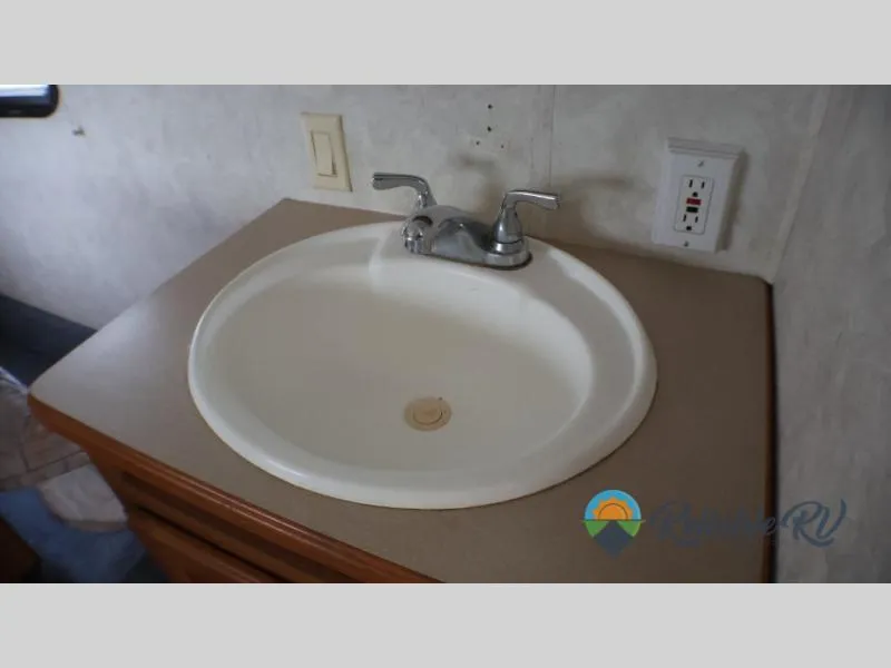1999 Keystone RV Montana Used    3450 RE - Photo 3