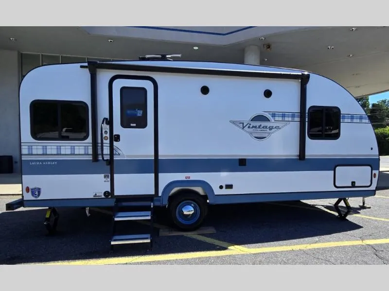 2027 Gulf Stream Vintage Cruiser 19TWD - Photo 2