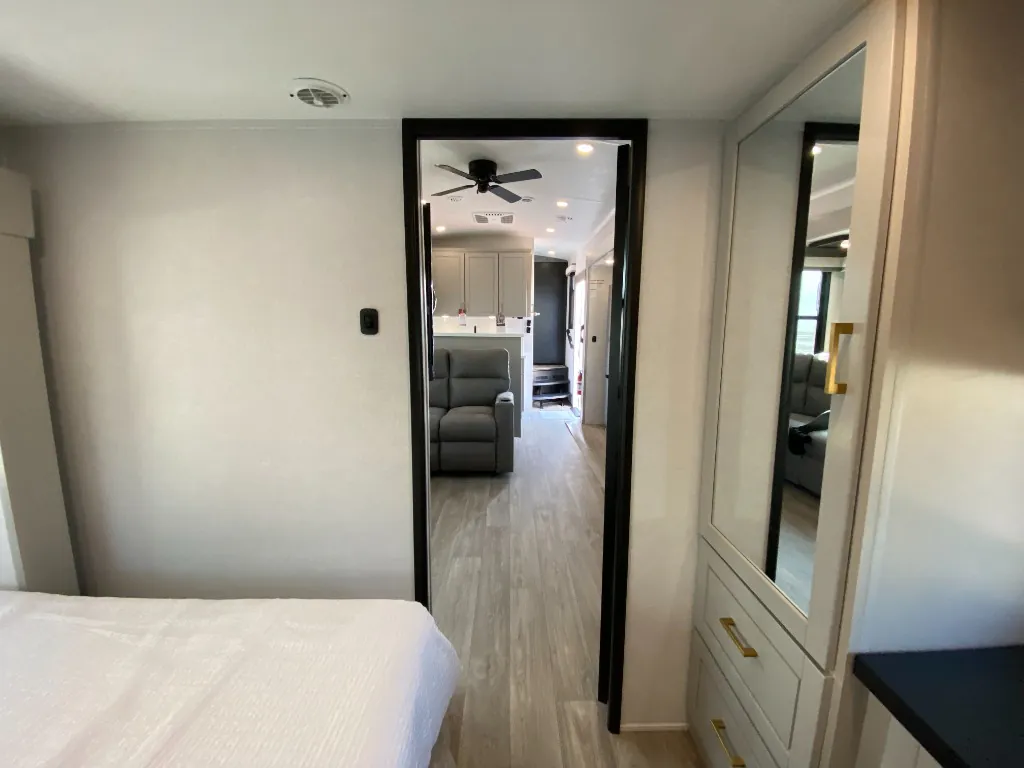 2027 Jayco North Point 380FBRK, Photos photo 55