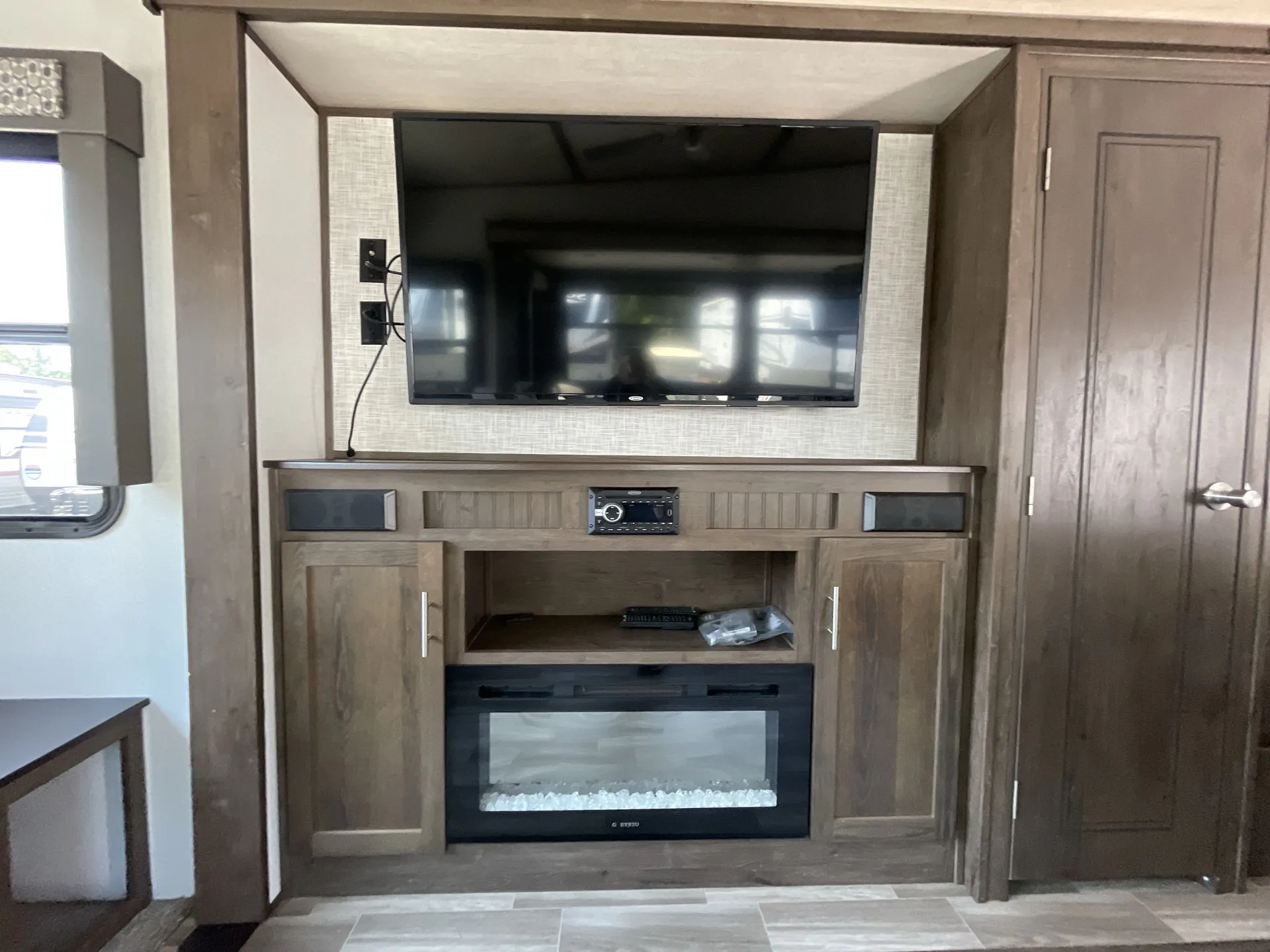 2020 Forest River Salem Hemisphere 338BAR — living area main