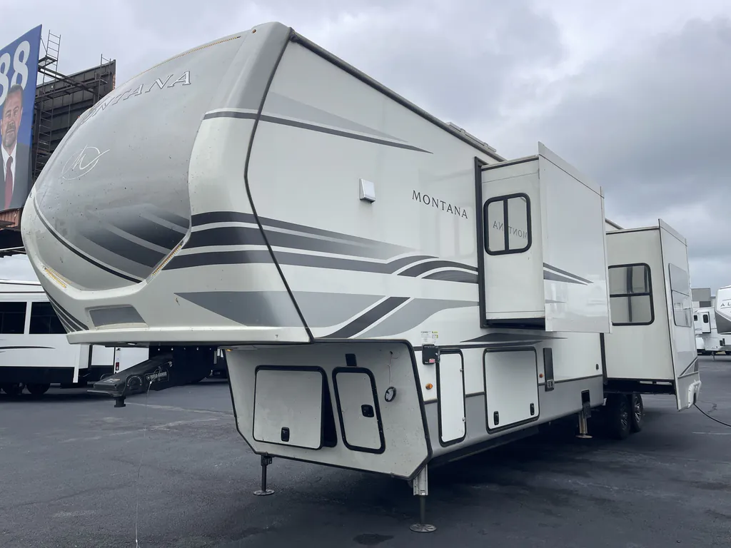2024 Keystone Montana 3901RK, Photos photo 19
