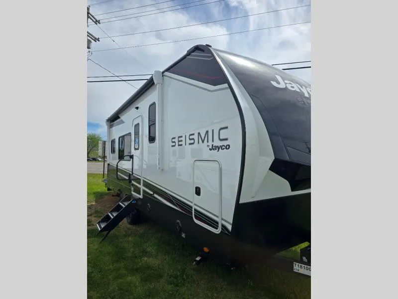 2026 Jayco Seismic New    214 - Main photo