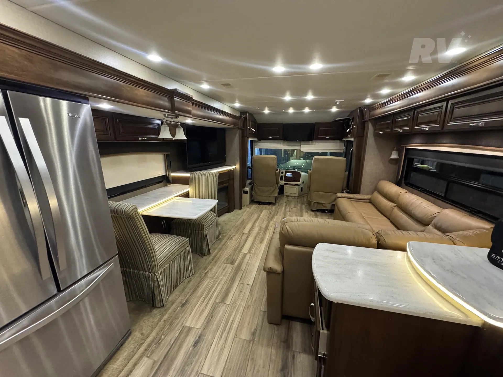 2017 Entegra Coach Insignia 44B - Photo 4