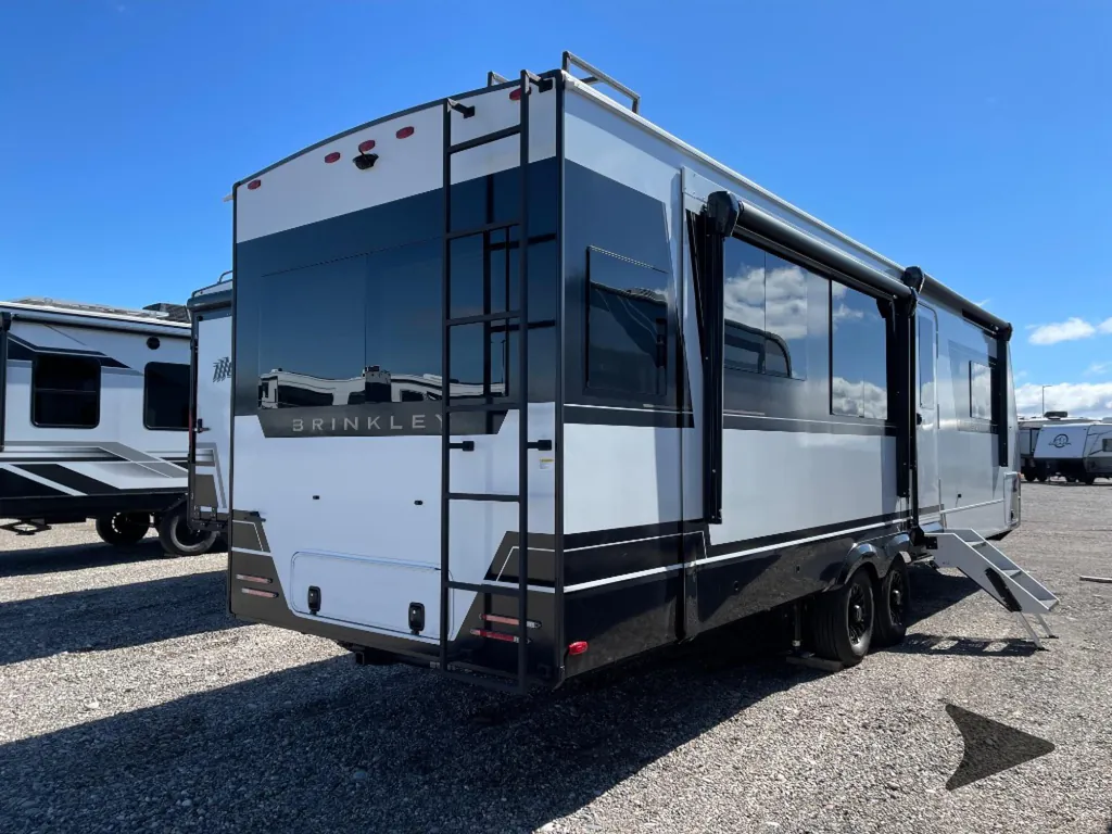 2026 Brinkley Model Z Air 297, Photos photo 12