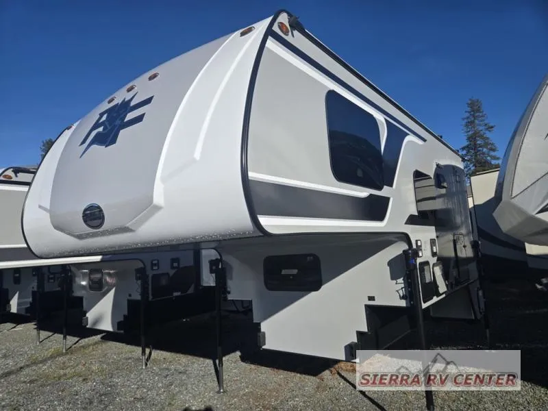2026 Northwood Arctic Fox Camper 990 - Photo 4