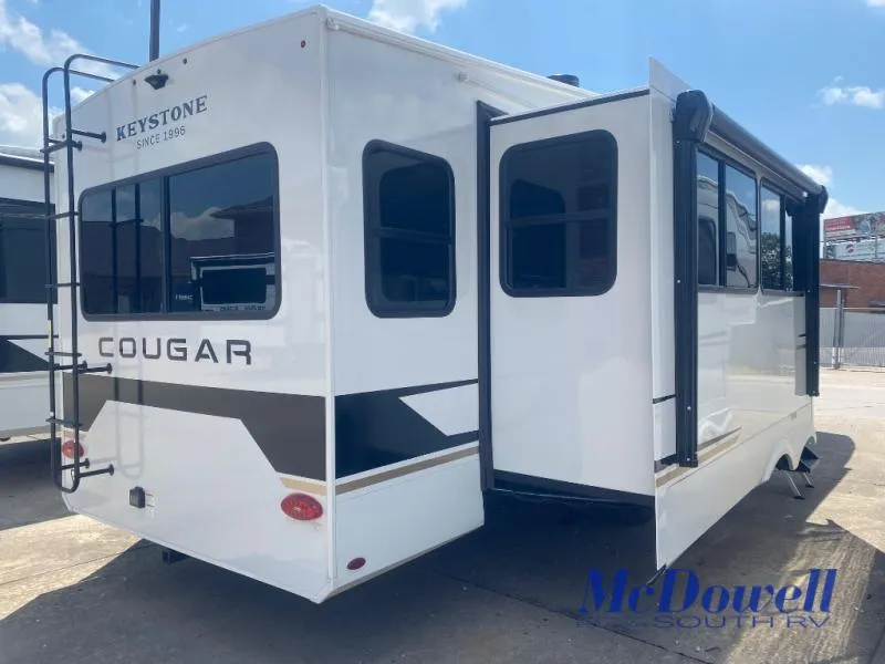 2027 Keystone RV Cougar Half-Ton 28RLI - Photo 3