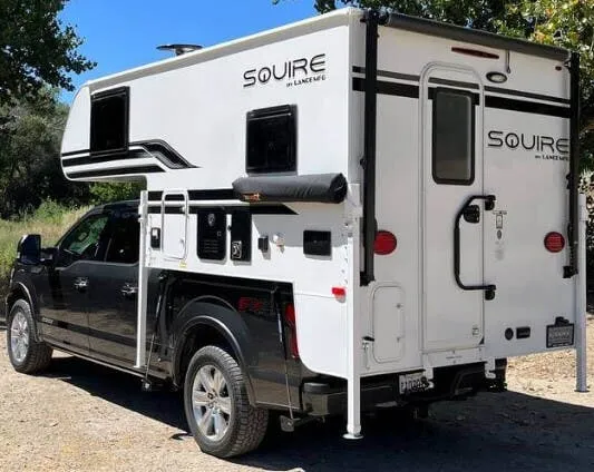 Squire SQ805 exterior