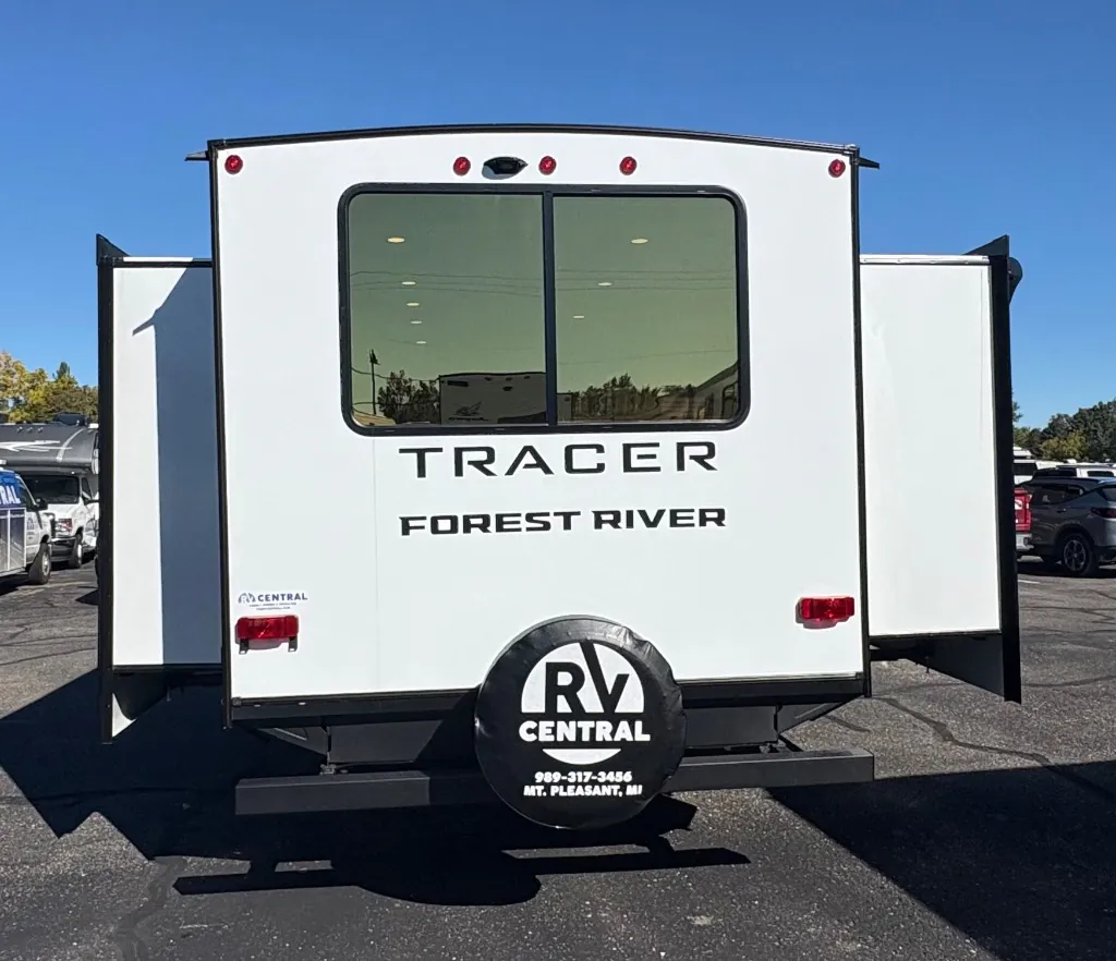 2027 Forest River Tracer 286RL, Photos photo 5