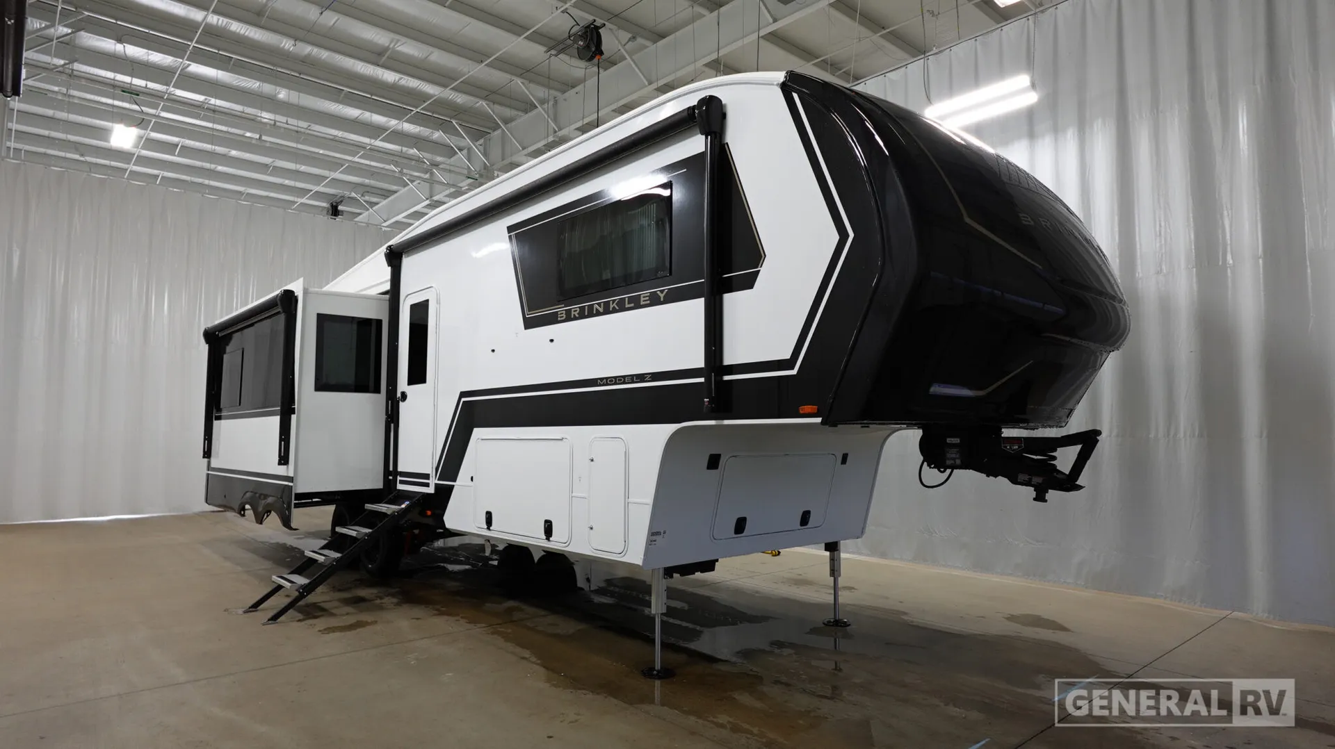 2026 Brinkley Model Z 3100 - Photo 2