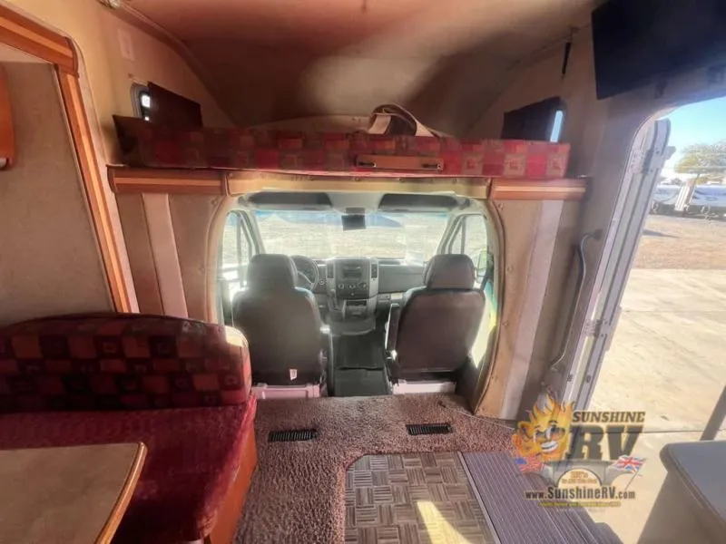 2008 Winnebago View 24J - Photo 4