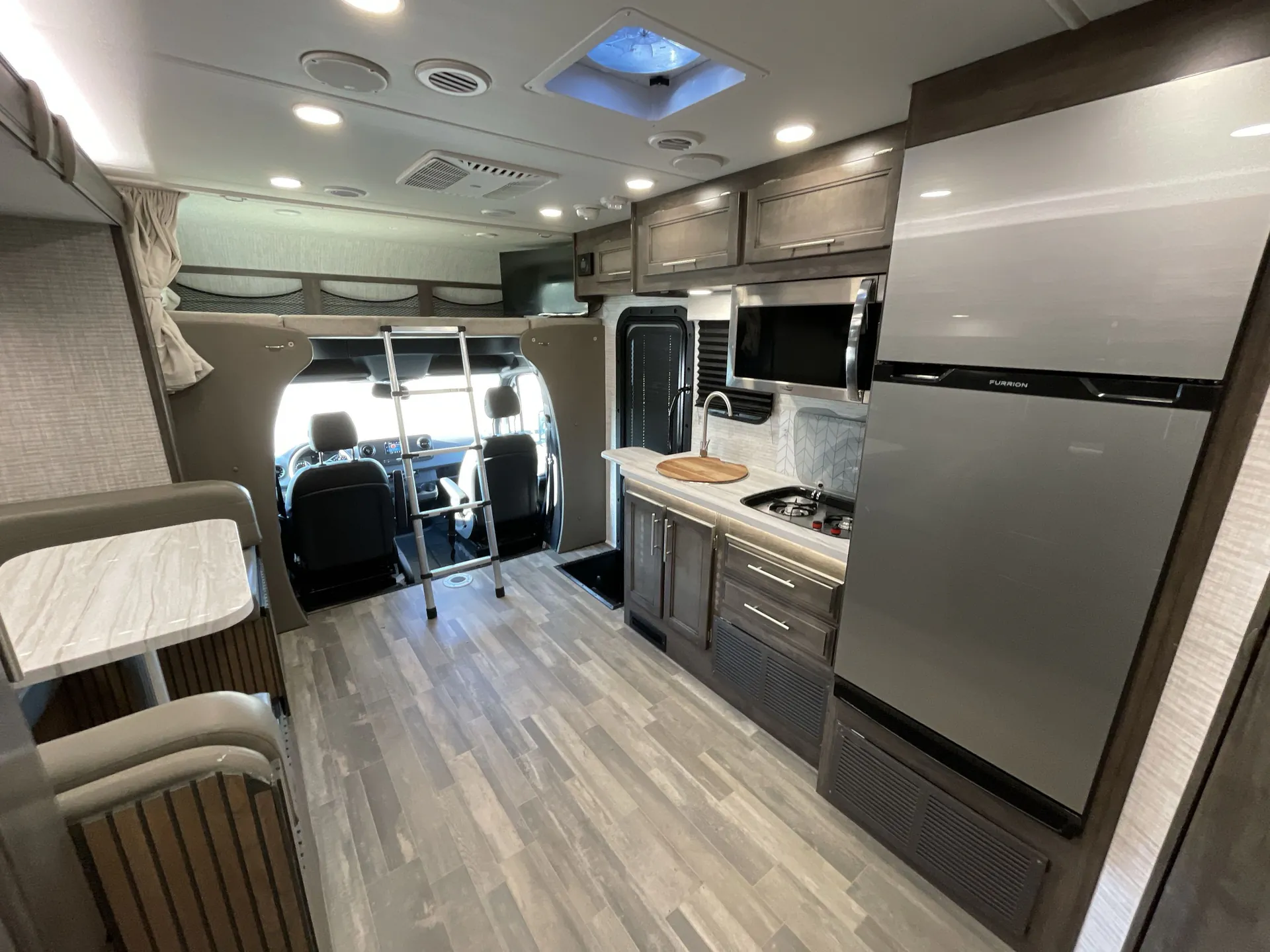 2025 Entegra Coach Qwest SE 24L — living area main