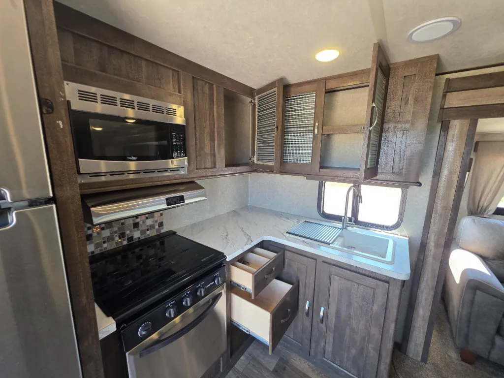 2019 Forest River RV Vibe Extreme Lite 258RKS, Photos photo 10