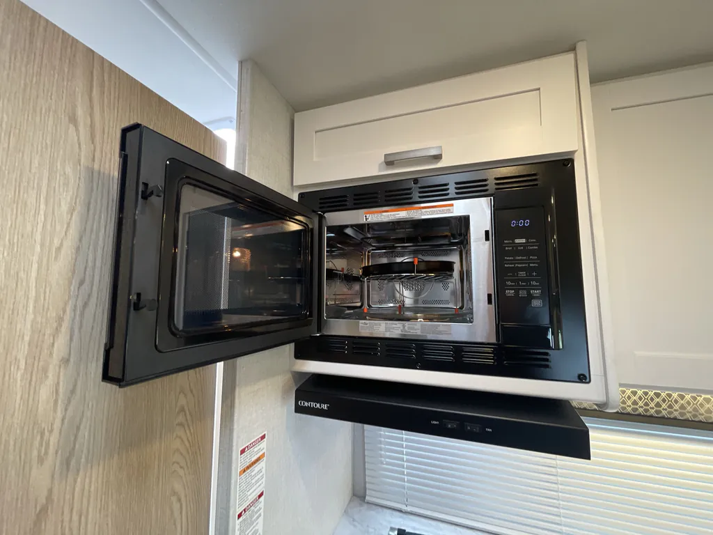 2026 Thor Motor Coach Freedom Elite 28HZ, Photos photo 15