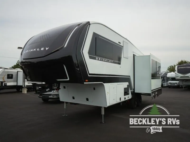 2026 Brinkley Model Z 2670 - Photo 4