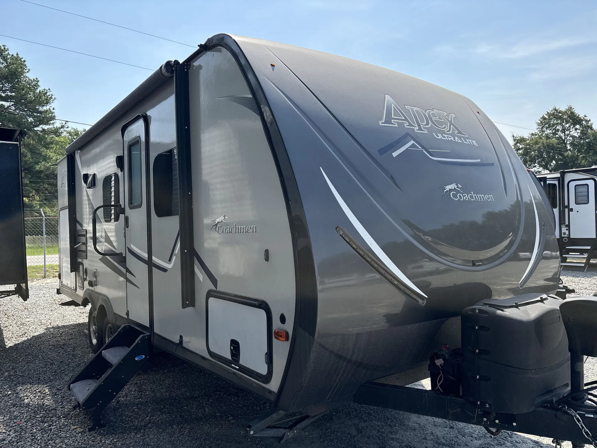 2018 Coachmen Apex 215RBK - Photo 2