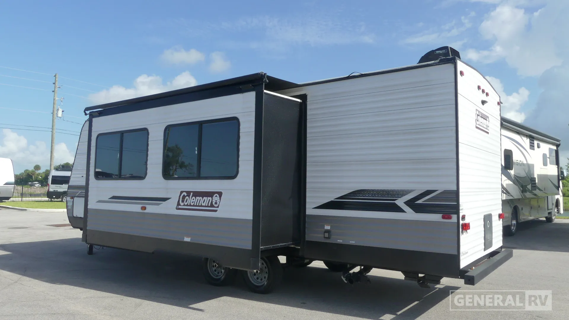 2023 Dutchmen Coleman Lantern LT 262BH - Photo 4