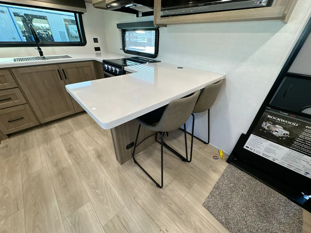 2027 Forest River Rockwood Mini Lite 2523MBR, Photos photo 16