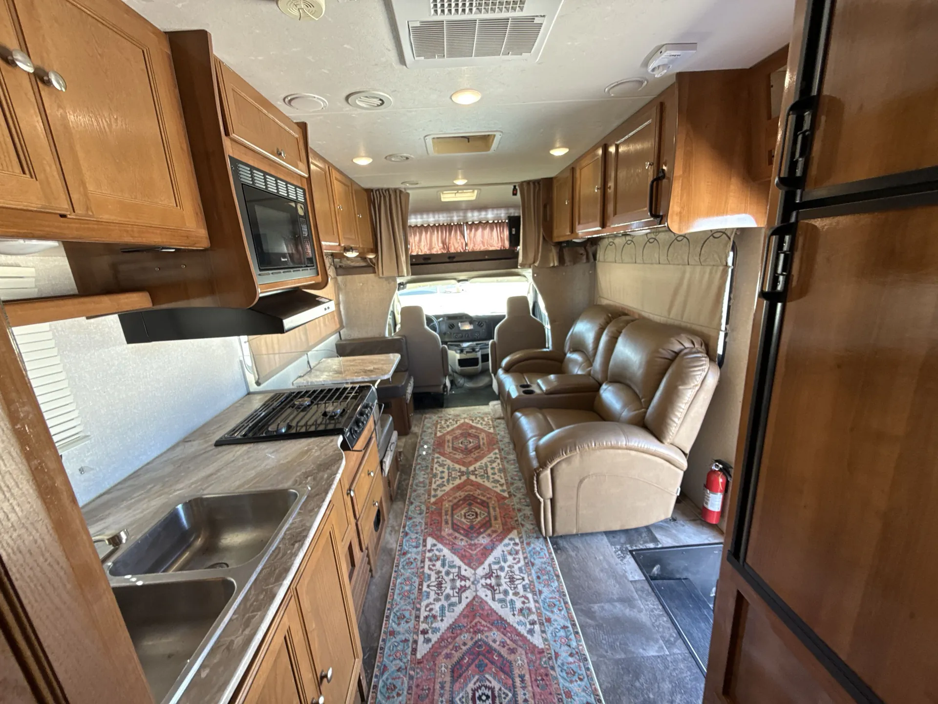 2018 Coachmen Leprechaun 260RS — living area main