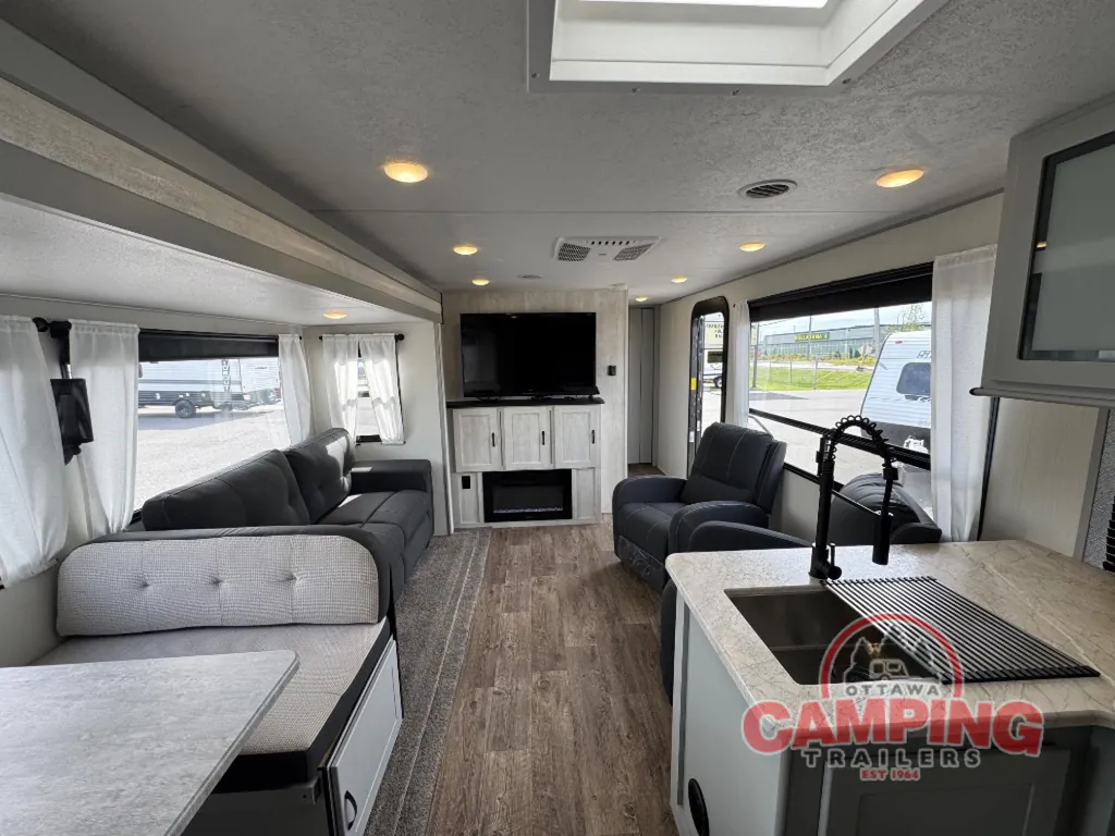 2022 Forest River Vibe 26RK, Photos photo 8
