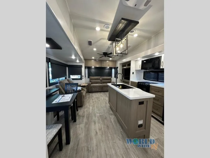 2026 Jayco Eagle 355MBQS - Photo 3