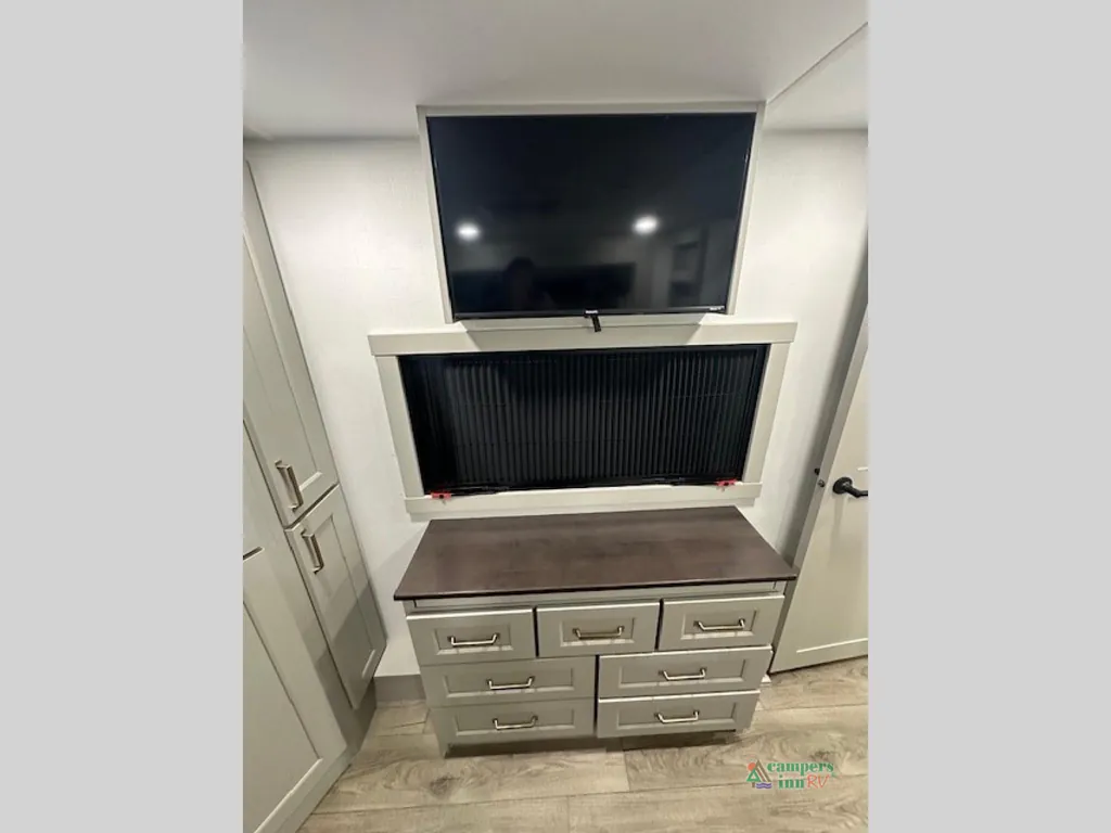 2026 Brinkley Model G 3970, Photos photo 57