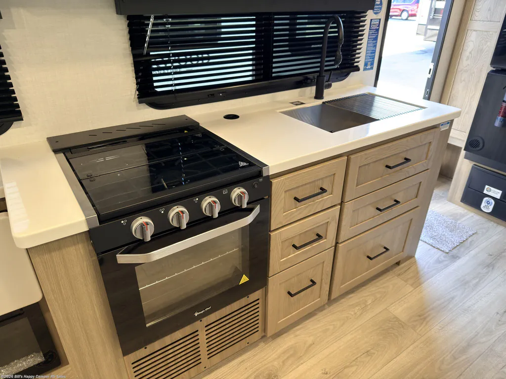 2027 Forest River Rockwood Mini Lite 2205S, Photos photo 20