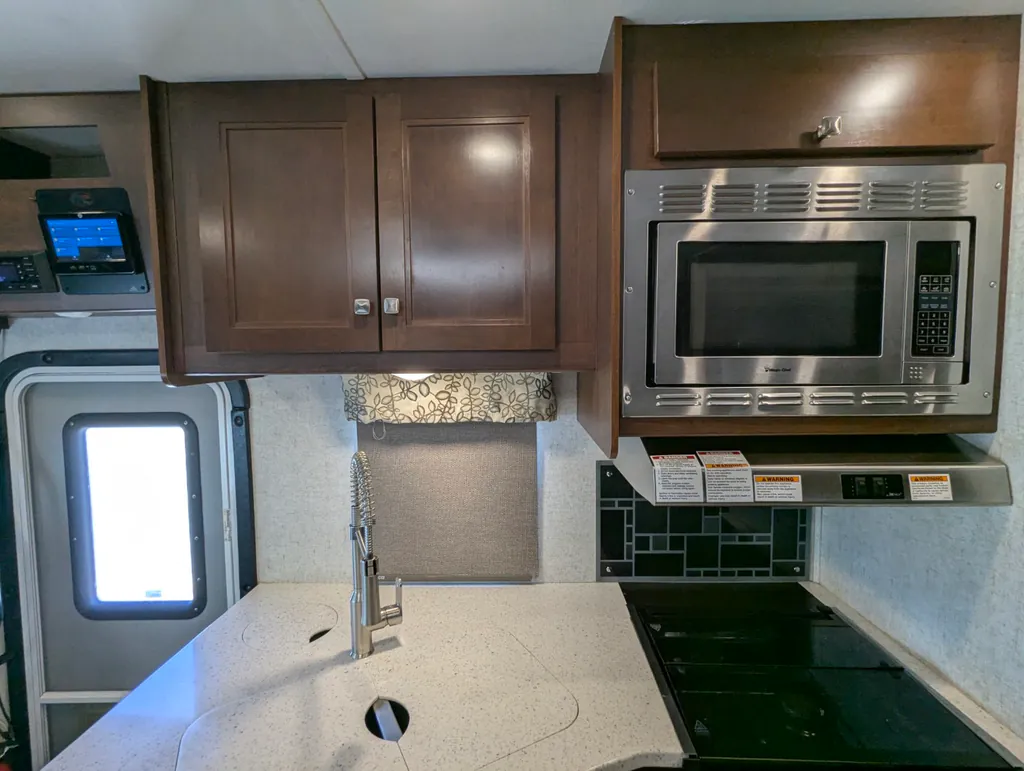 2018 Forest River Forester 2421MS, Photos photo 21