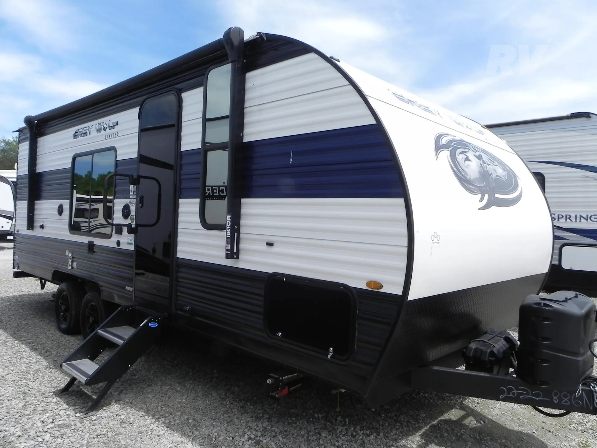 2023 Forest River Cherokee Grey Wolf 22CE - Photo 2