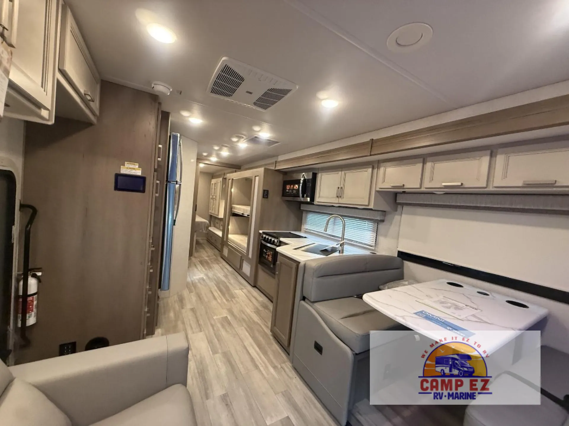 2026 Thor Motor Coach Omni Trail R36 - Photo 4