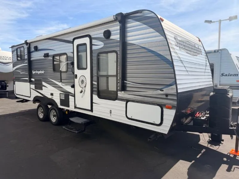 2016 Keystone Springdale 220BHWE - Photo 4