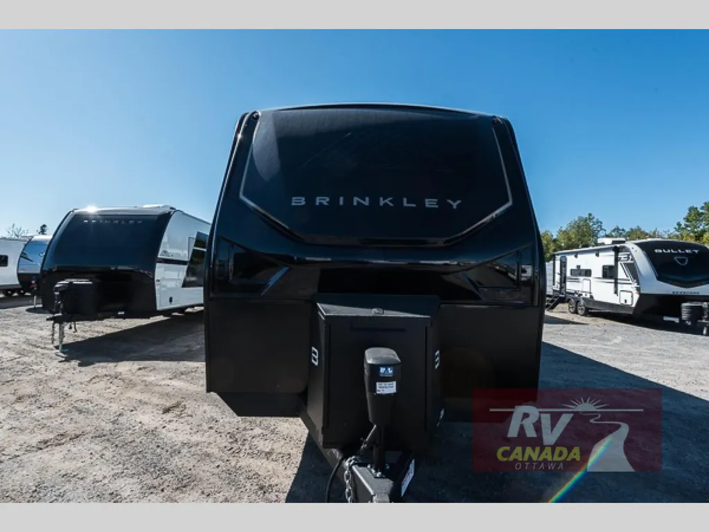 2027 Brinkley Model Z AIR 315, Photos photo 3