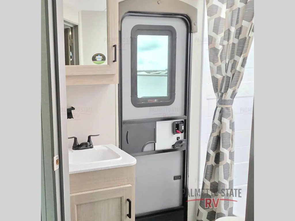 2026 Coachmen Catalina Legacy Edition 273DBHCK, Photos photo 15