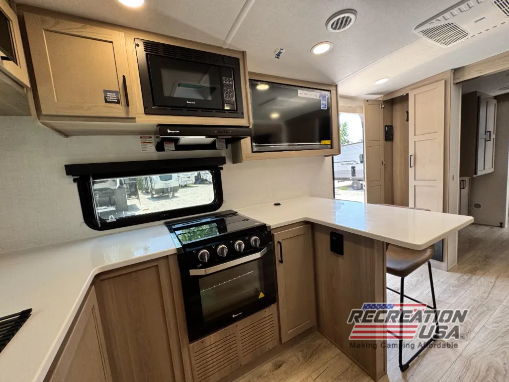 2026 Forest River Flagstaff Micro Lite 25MBR, Photos photo 14