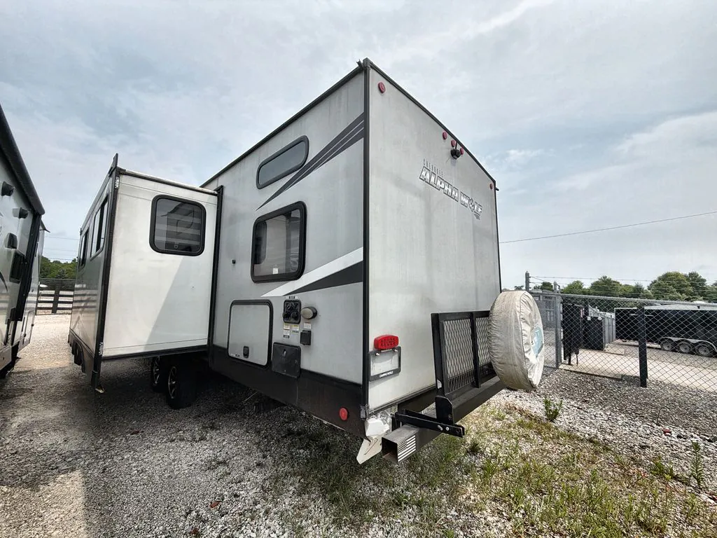 2022 Forest River Cherokee Alpha Wolf 30DBH-L - Photo 4