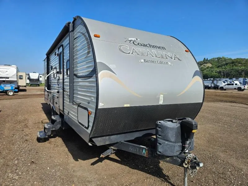 2015 Coachmen Catalina 273DBS - Photo 2