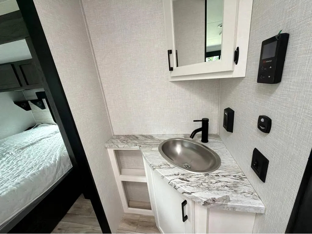 2026 Venture RV Stratus SR262VFK, Photos photo 24