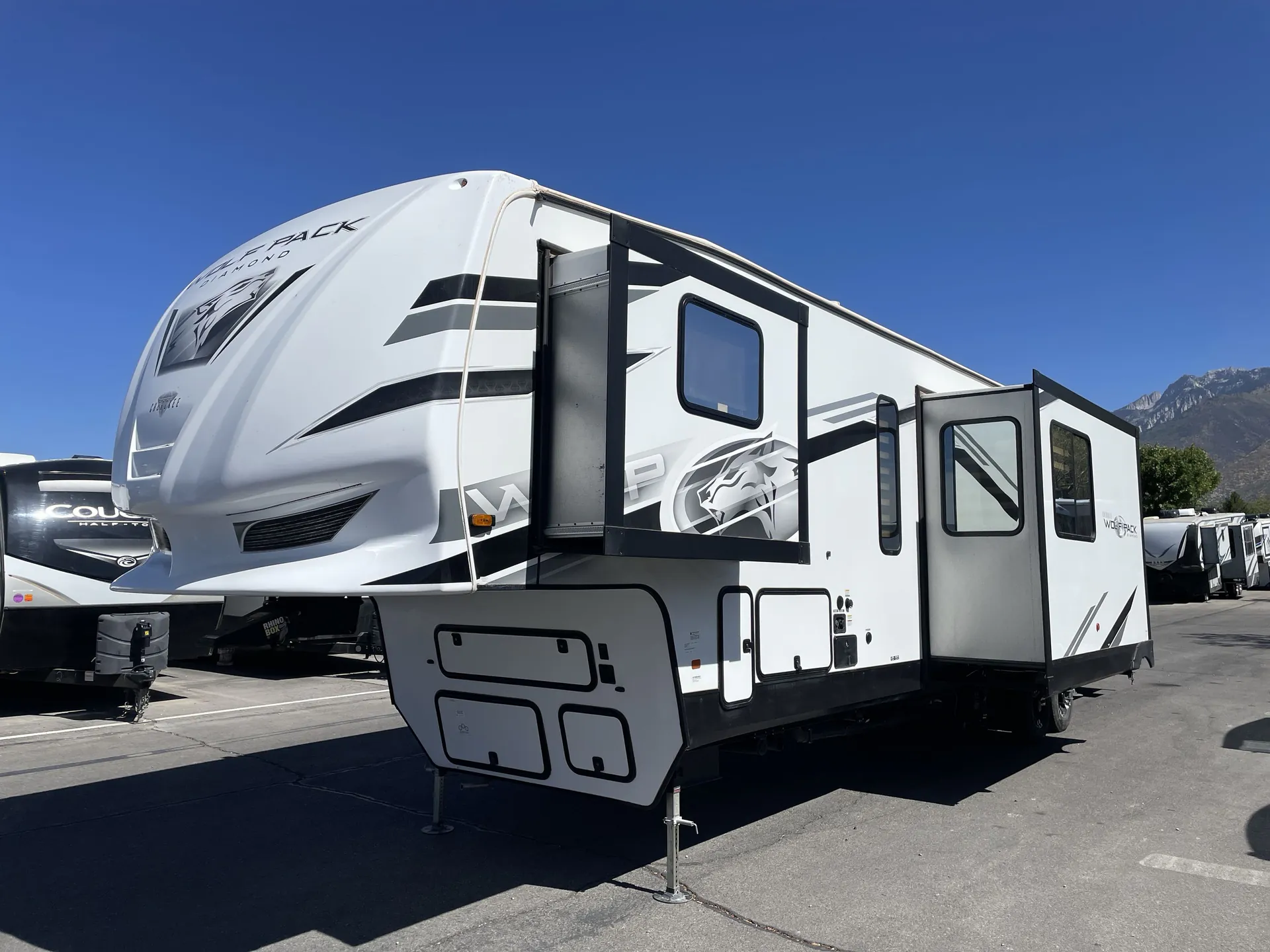 2024 Forest River Cherokee Wolf Pack 4500PACK14D — campside