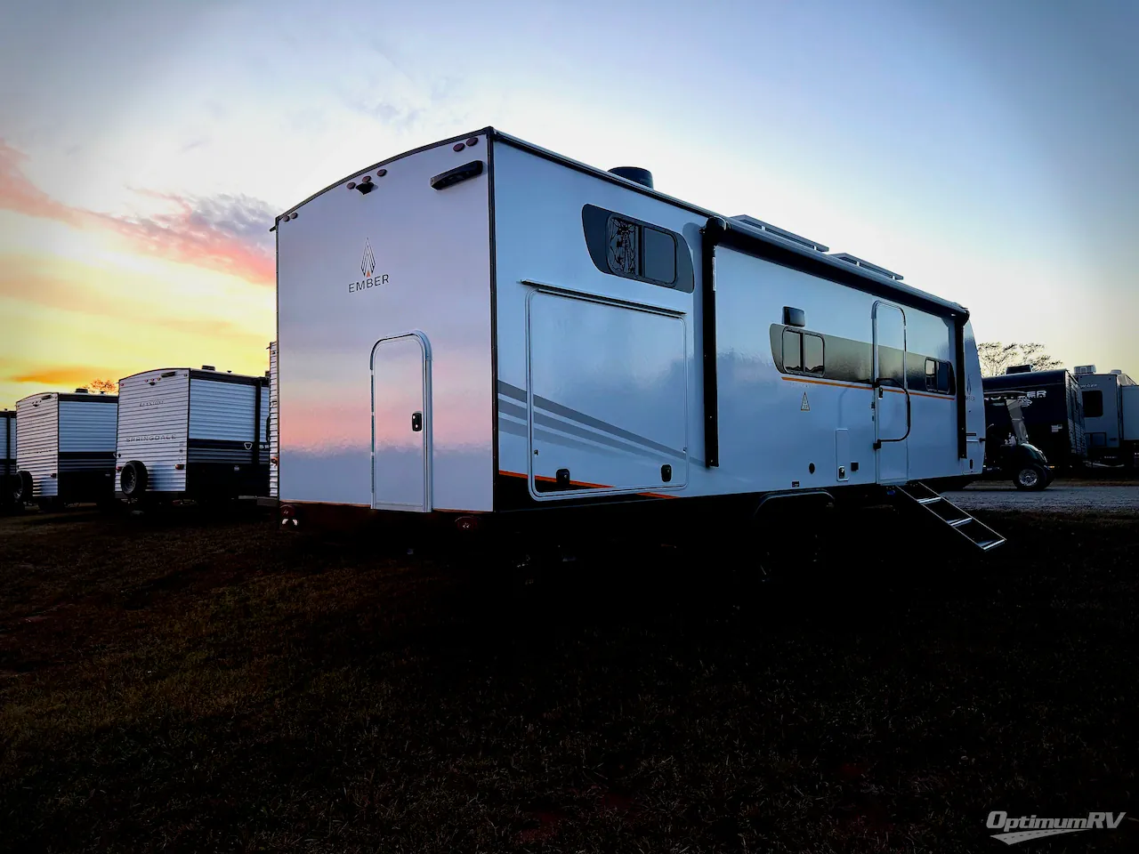 2026 Ember RV E-Series 26ETS - Photo 3