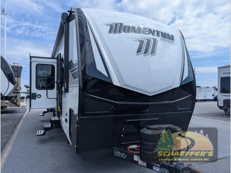 2027 Grand Design Momentum G-Class 29GS - Photo 2