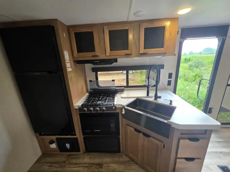 2024 Forest River Cherokee 306MM, Photos photo 12