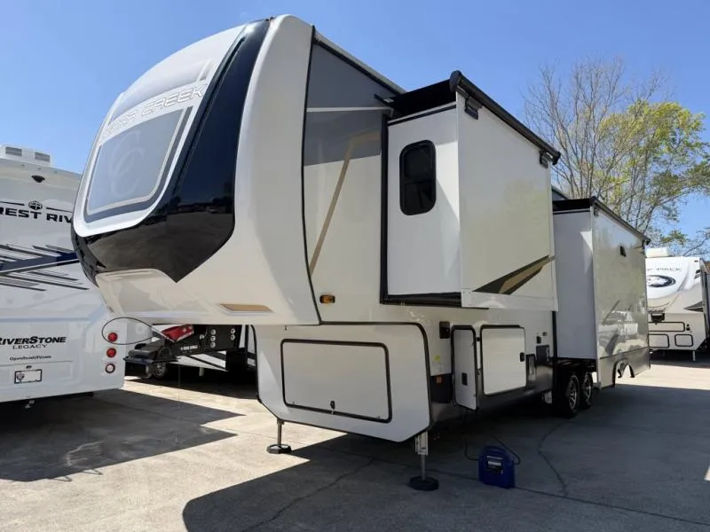 2021 Forest River Cedar Creek 311RL - Photo 4
