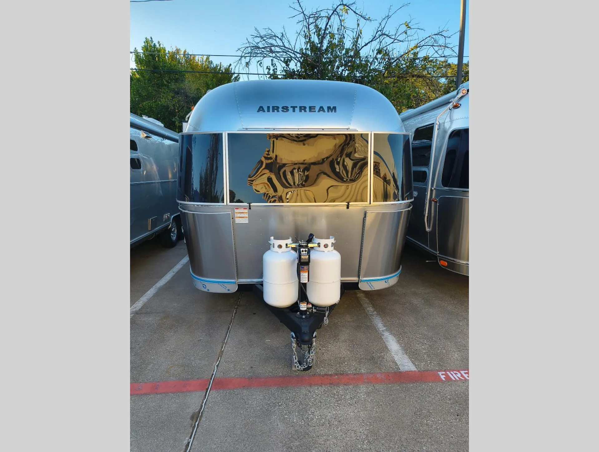 2026 Airstream International 28RB Twin - Photo 3