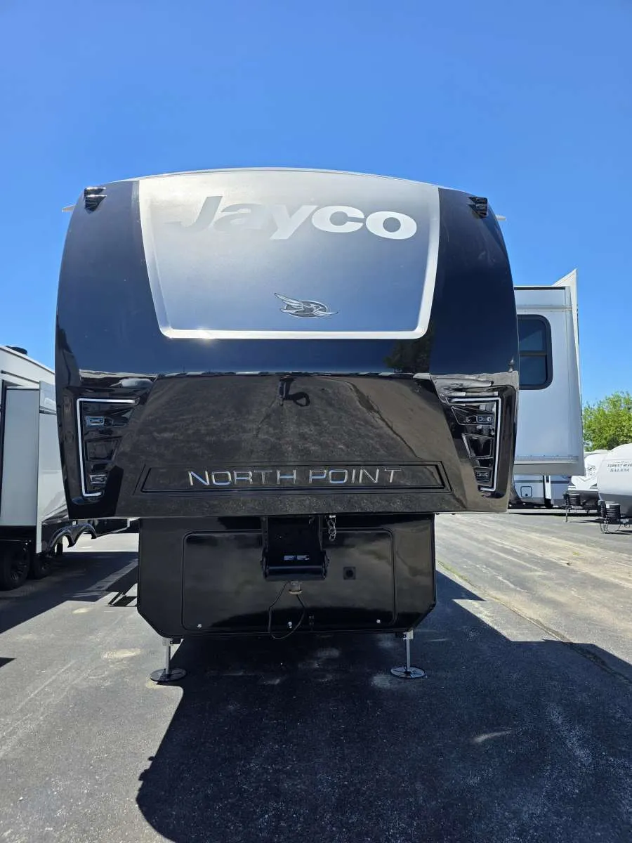2027 Jayco North Point 310RLTS - Photo 3
