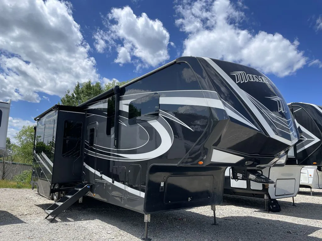 2023 Grand Design Momentum 381MS
