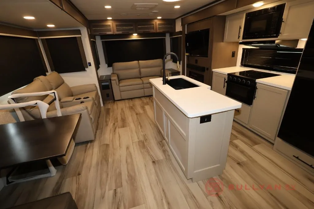 2027 Keystone RV Cougar Half-Ton 29RLP - Photo 4