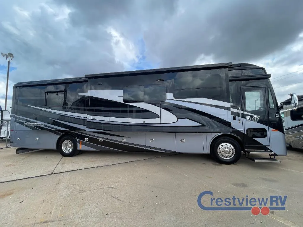 2026 Tiffin Phaeton 40 IH - Photo 3