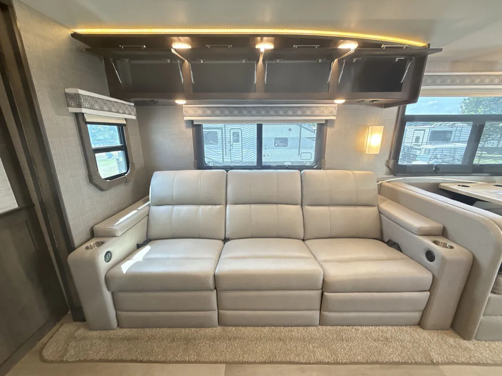 2021 Entegra Coach Accolade 37K, Photos photo 27
